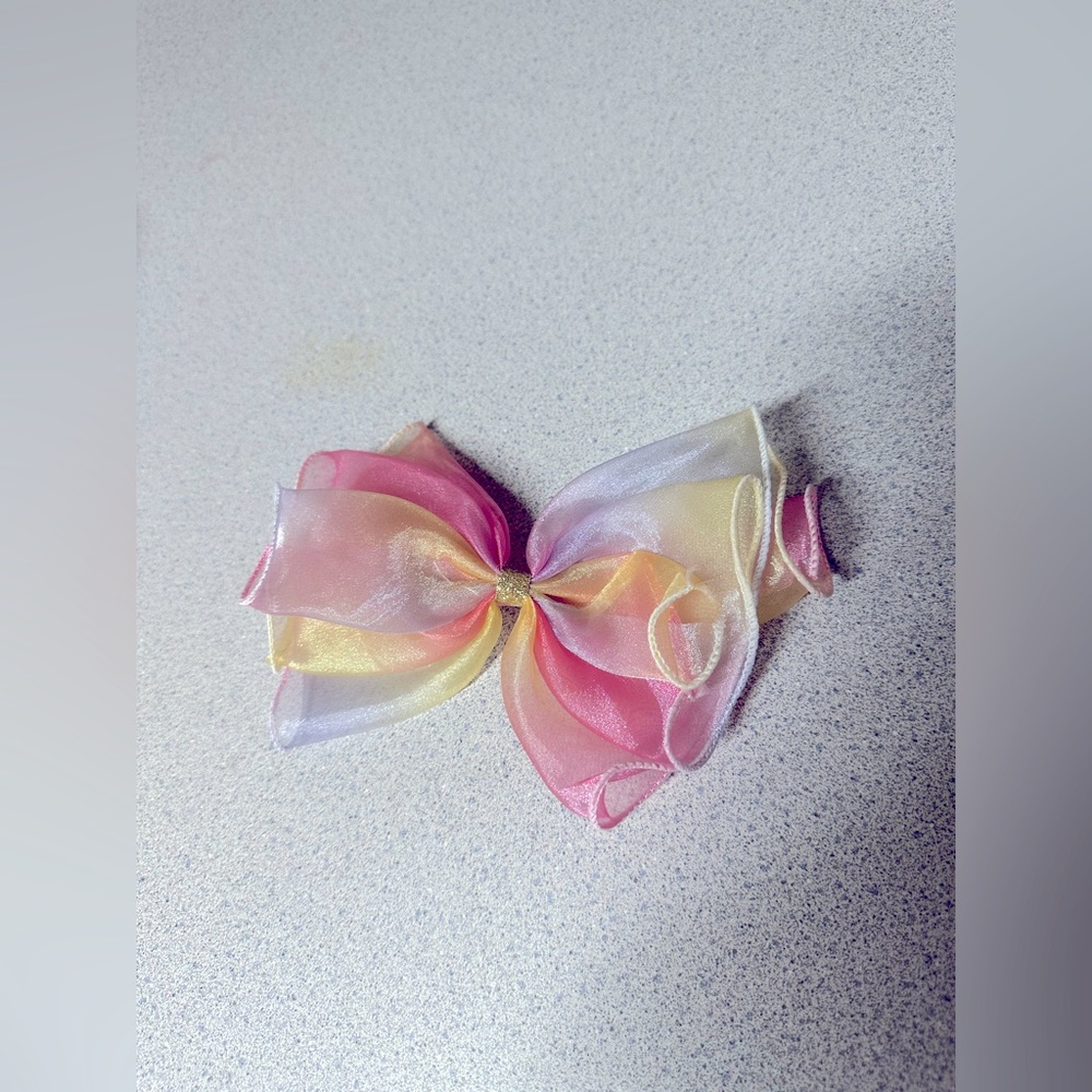 Girls hair bow